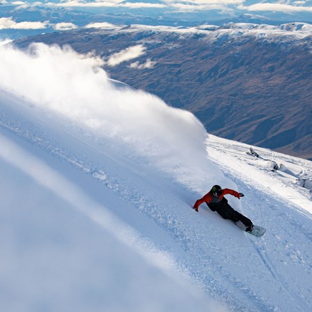 Cardrona carving ski snowboard winter New Zealand 